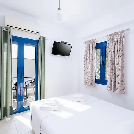 Zorbas Apartments-am Von *