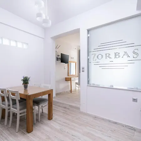 Zorbas Apartments-am Von